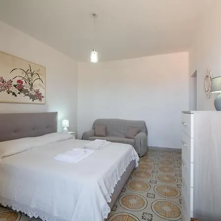 Apartment 10min Da Bosa Marina - Con Giardino E Parcheggio *