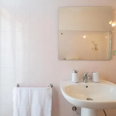 Apartment 10min Da Bosa Marina - Con Giardino E Parcheggio