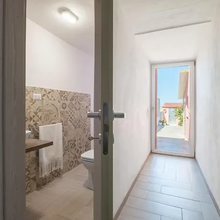 10min Da Bosa Marina - Con Giardino E Parcheggio Apartment